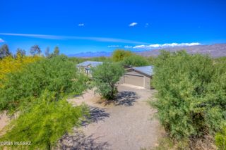 13675 E Crazy Horse Trail, Vail, AZ 85641