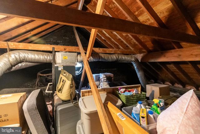 3045 S ABINGDON ST, Arlington, VA 22206