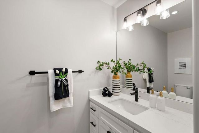 200 Sheridan Avenue 306, Palo Alto, CA 94306