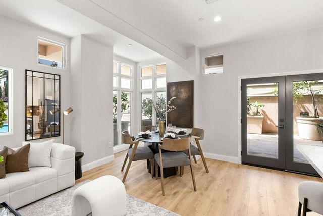 200 Sheridan Avenue 306, Palo Alto, CA 94306