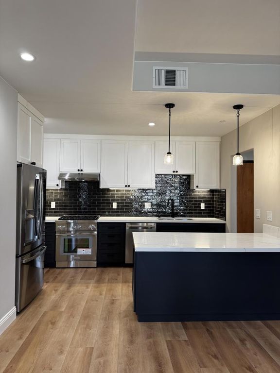 200 Sheridan Avenue 306, Palo Alto, CA 94306