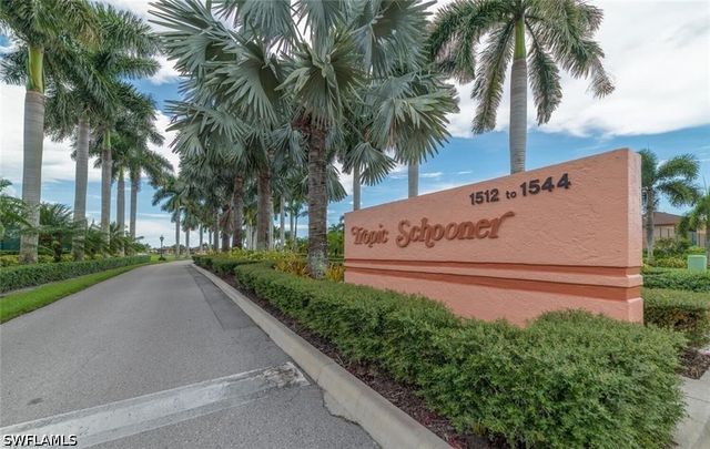1522 Mainsail DR 4, Naples, FL 34114