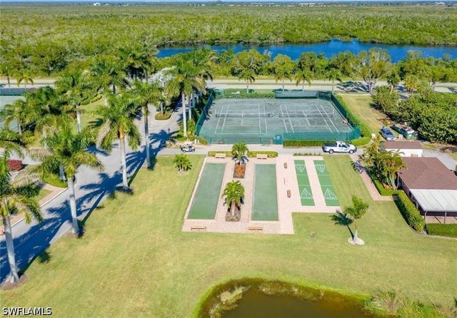 1522 Mainsail DR 4, Naples, FL 34114