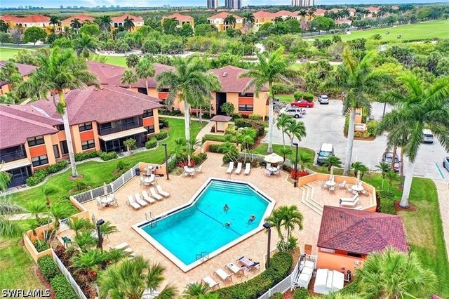 1522 Mainsail DR 4, Naples, FL 34114