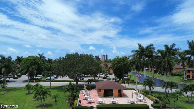 1522 Mainsail DR 4, Naples, FL 34114