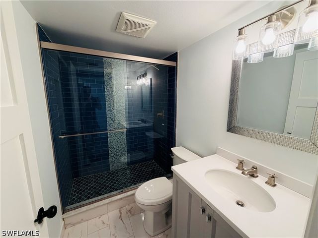1522 Mainsail DR 4, Naples, FL 34114