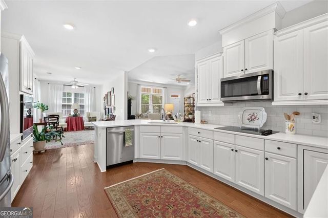 3581 Lindenridge Drive, Buford, GA 30519