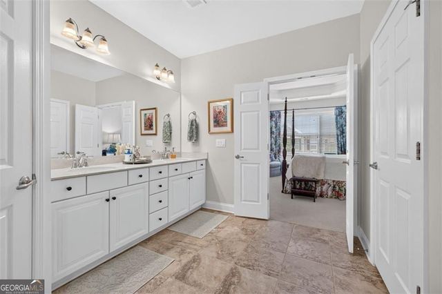 3581 Lindenridge Drive, Buford, GA 30519