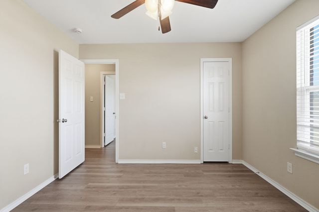 587 Lentisco Drive, Lancaster, TX 75146