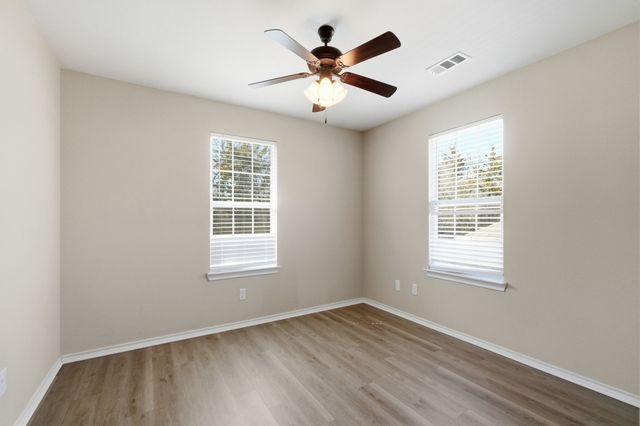 587 Lentisco Drive, Lancaster, TX 75146