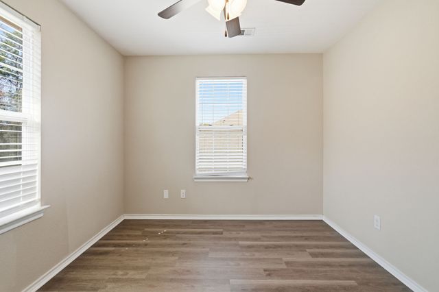 587 Lentisco Drive, Lancaster, TX 75146