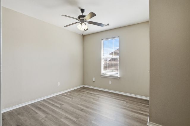 587 Lentisco Drive, Lancaster, TX 75146