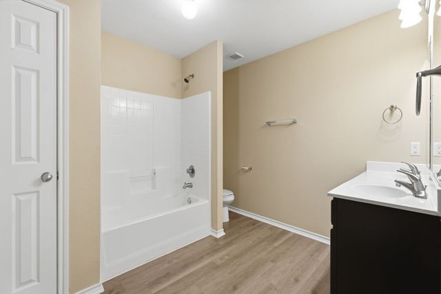 587 Lentisco Drive, Lancaster, TX 75146