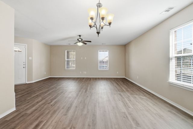 587 Lentisco Drive, Lancaster, TX 75146