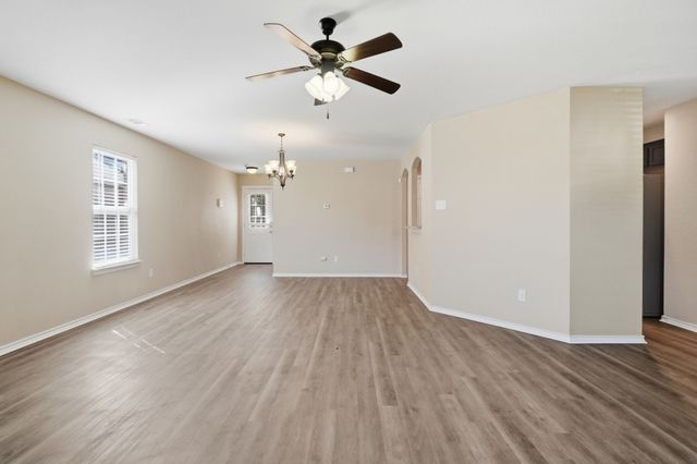 587 Lentisco Drive, Lancaster, TX 75146