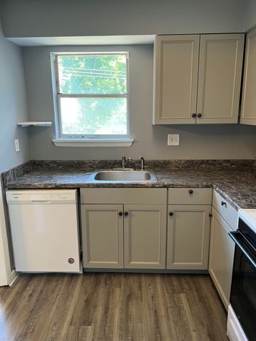 421 Redding Road 57, Lexington, KY 40517