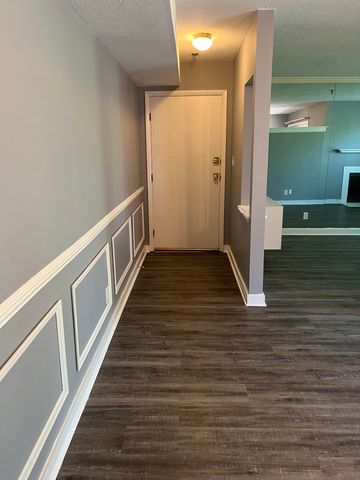 421 Redding Road 57, Lexington, KY 40517