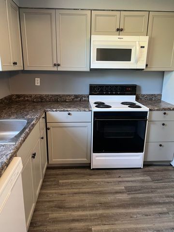 421 Redding Road 57, Lexington, KY 40517