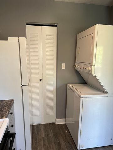 421 Redding Road 57, Lexington, KY 40517