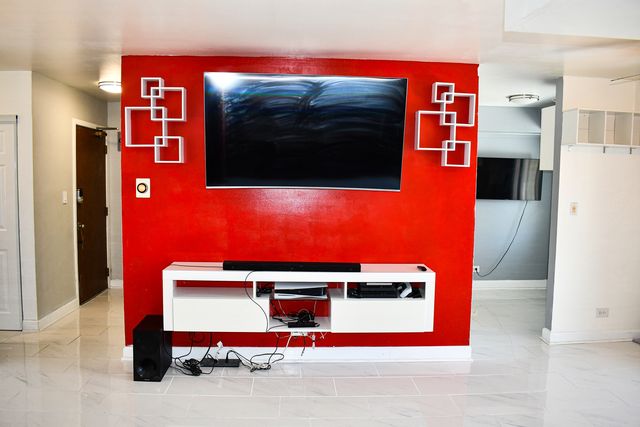 945 Commonwealth Court 4, Vernon Hills, IL 60061