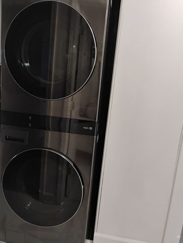 945 Commonwealth Court 4, Vernon Hills, IL 60061