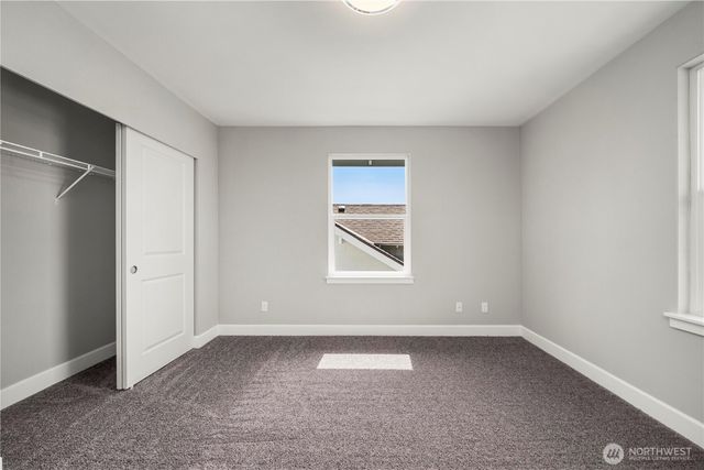 933 S Sprague Avenue, Tacoma, WA 98405