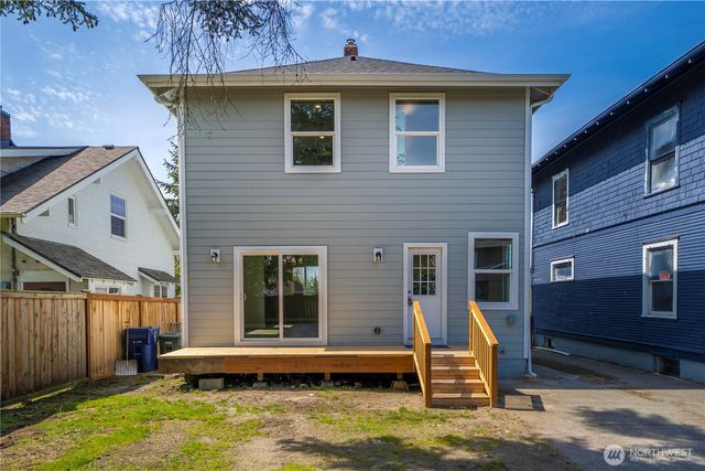 933 S Sprague Avenue, Tacoma, WA 98405