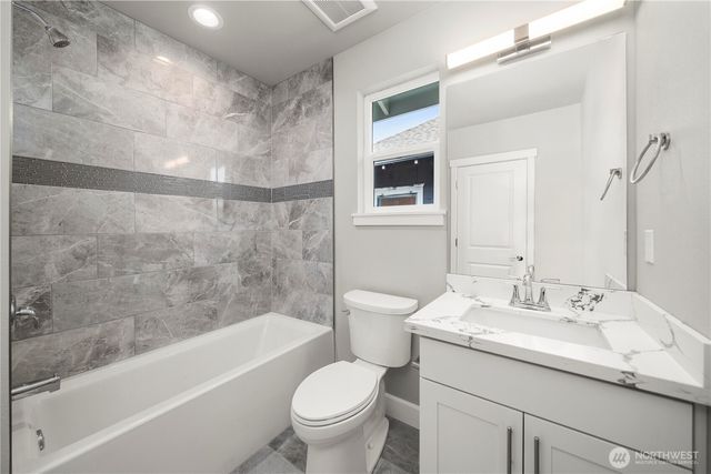 933 S Sprague Avenue, Tacoma, WA 98405