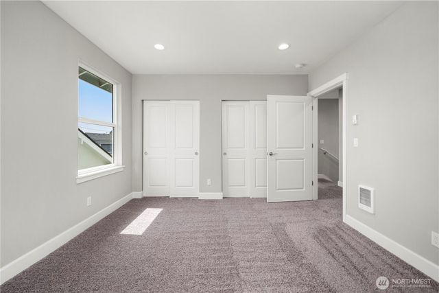 933 S Sprague Avenue, Tacoma, WA 98405