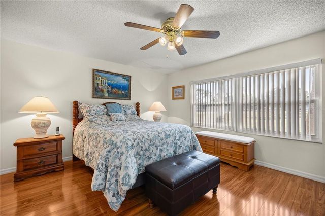 9452 SW 93RD LOOP, Ocala, FL 34481