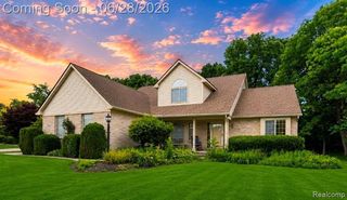 2366 Elkridge Circle, Highland Charter Township, MI 48356