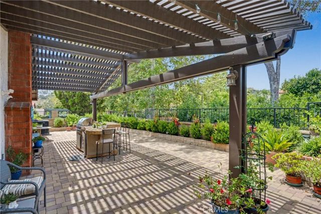 9 Old Wood, Pomona, CA 91766