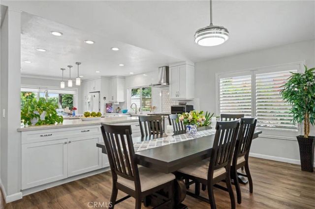 9 Old Wood, Pomona, CA 91766