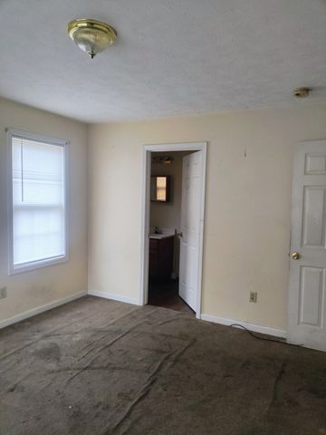 111 Rhea St, Jackson, TN 38301