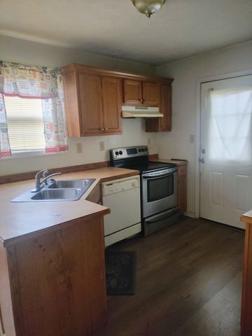 111 Rhea St, Jackson, TN 38301