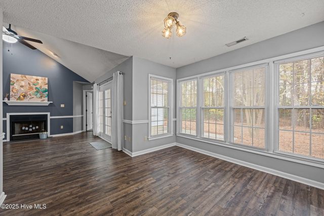 208 Rankin Court, New Bern, NC 28560