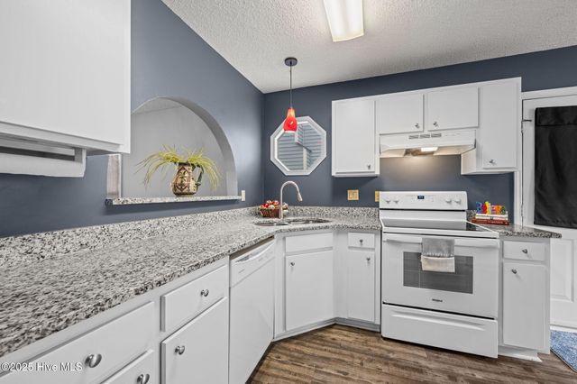 208 Rankin Court, New Bern, NC 28560