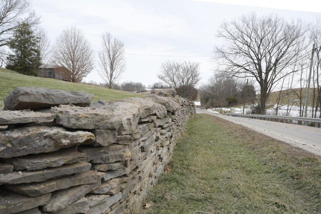 1065 Moorefield Road, Carlisle, KY 40311