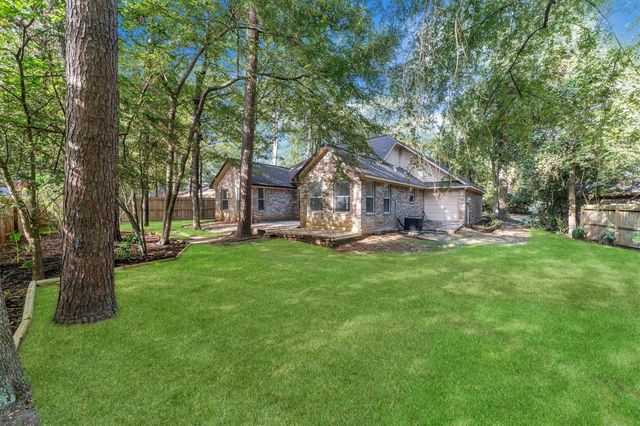 128 E Park Drive, Conroe, TX 77356