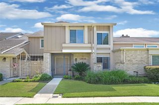 11614 Village Place Drive 337, Houston, TX 77077