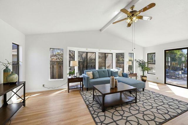 952 Vernie Court, Cupertino, CA 95014