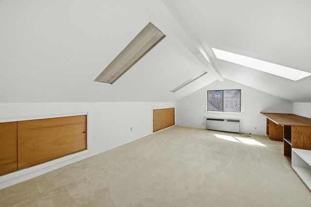 952 Vernie Court, Cupertino, CA 95014