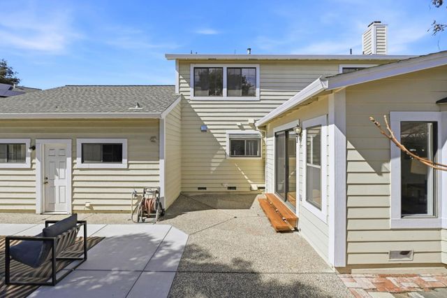 952 Vernie Court, Cupertino, CA 95014