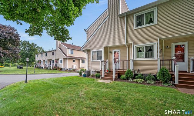 1561 East Main Street 10, Meriden, CT 06450