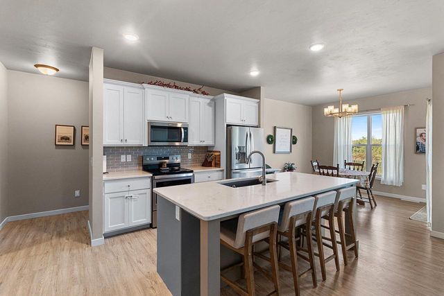 4580 STILLMEADOW CIRCLE, De Pere, WI 54115