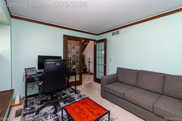 22577 Shadowglen Drive, Farmington Hills, MI 48335