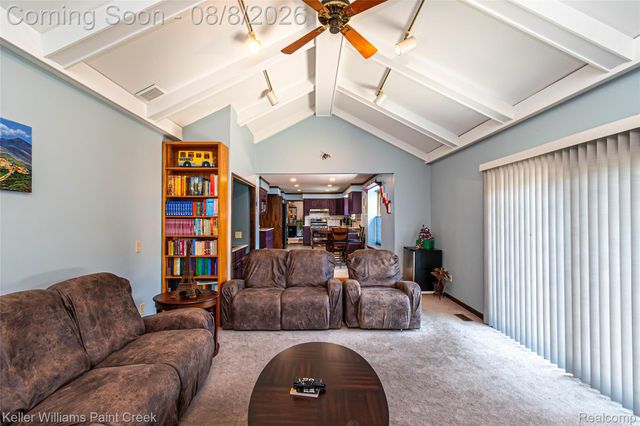 22577 Shadowglen Drive, Farmington Hills, MI 48335