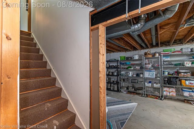22577 Shadowglen Drive, Farmington Hills, MI 48335