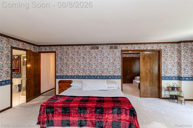 22577 Shadowglen Drive, Farmington Hills, MI 48335