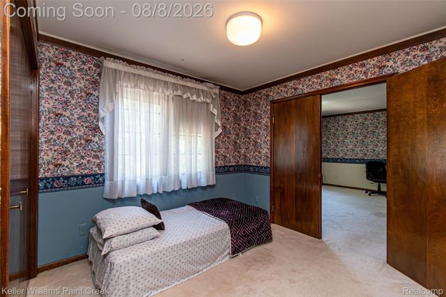 22577 Shadowglen Drive, Farmington Hills, MI 48335